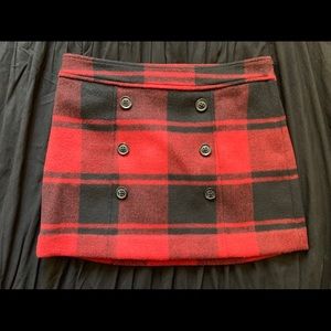 Gap red and black plaid skirt